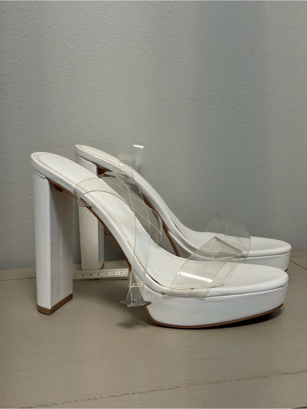 White Platform Block Heel Clear Straps Sandals ASOS DESIGN Nashville Size 8 GUC